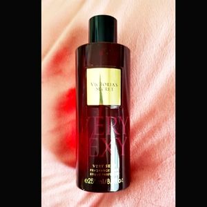 VS VERY SEXY PERFUME